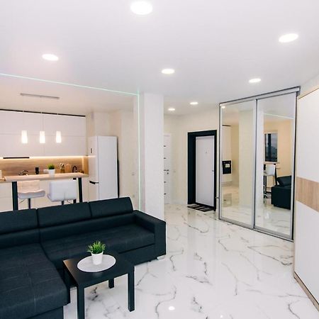 Bright Apartment 9Th Floor Lxt By גרודנו מראה חיצוני תמונה
